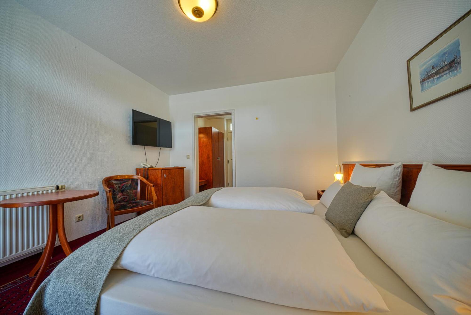 Hotel Seeblick Вісмар Екстер'єр фото