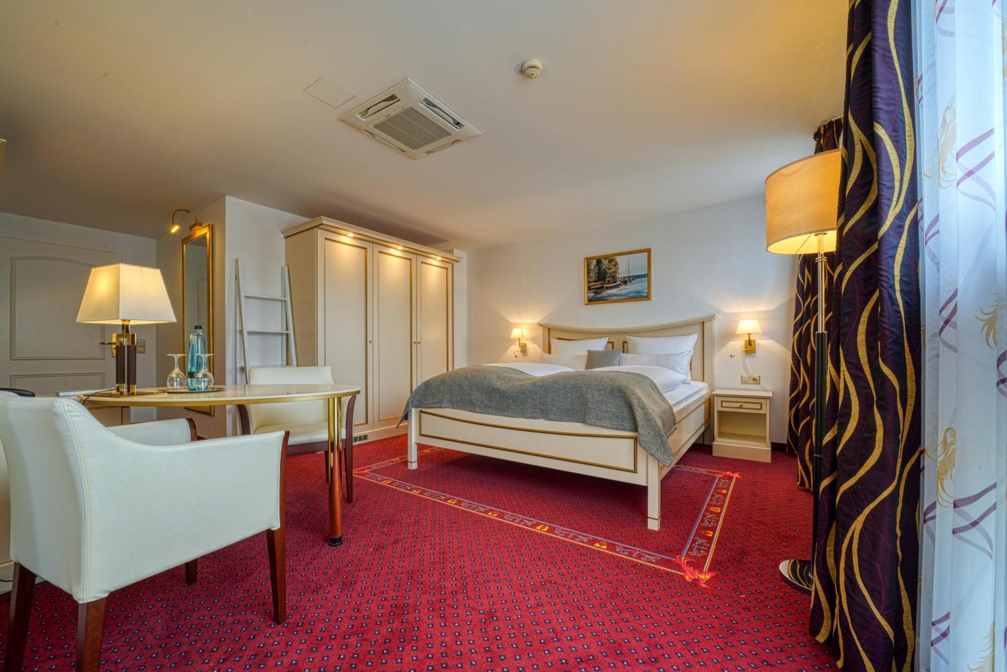 Hotel Seeblick Вісмар Екстер'єр фото