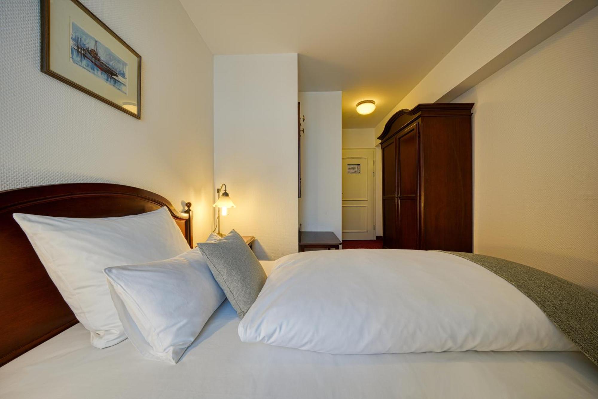 Hotel Seeblick Вісмар Екстер'єр фото